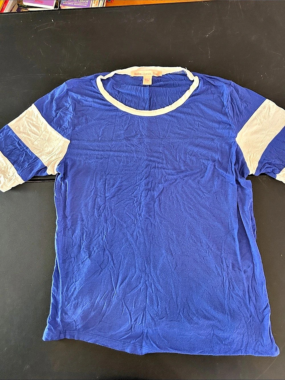 Rebellious One Color Block Tee in Blue & White Size Large Like New
